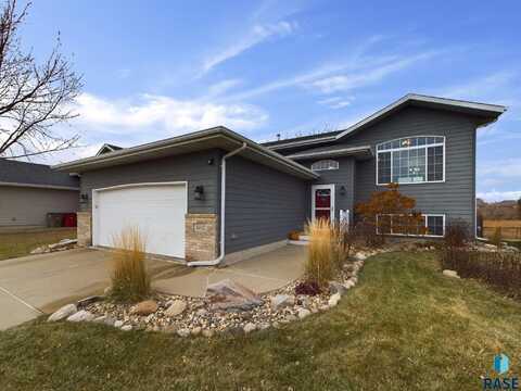 4817 S Emma Ln, Sioux Falls, SD 57106