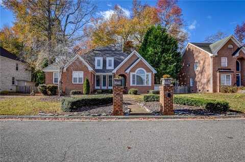 1029 Harwich Drive, Chesapeake, VA 23322