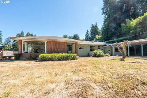 1425 CEDAR AVE, Coos Bay, OR 97420