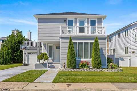 8 Seaside Ct, Margate City, NJ 08402