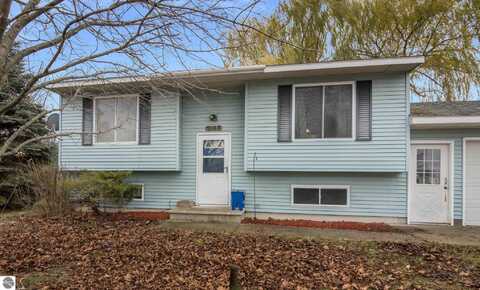 2102 Gary Road, Traverse City, MI 49685