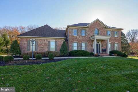 2855 DEER CHASE LANE, YORK, PA 17403