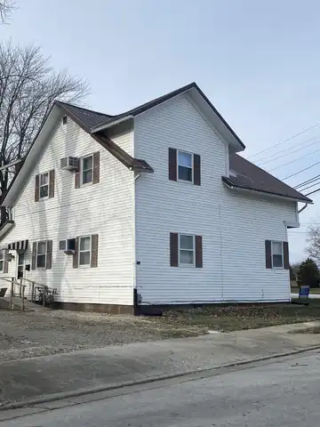 805 N Augustus Street, Saint Marys, OH 45885