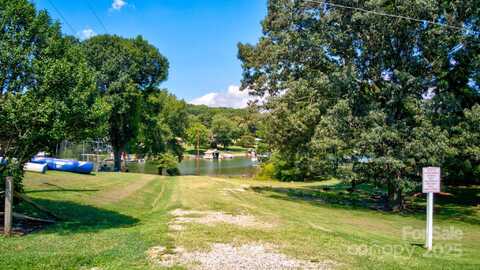 4265 Candlewood Drive, Sherrills Ford, NC 28673