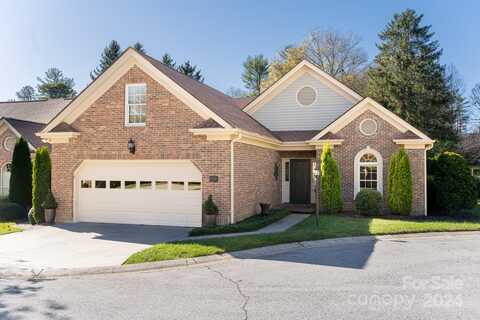 131 Glenbrook Drive, Hendersonville, NC 28739