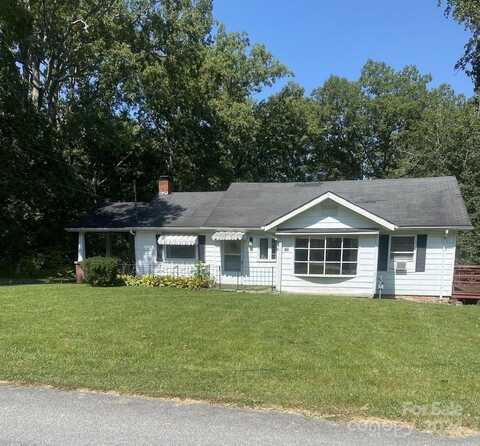 107 LR Smith Avenue, Mountain Home, NC 28758