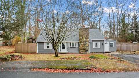 70 Cedar Hill Road, Guilford, CT 06437