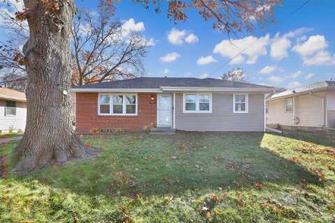 3512 Brinkwood Road, Des Moines, IA 50310