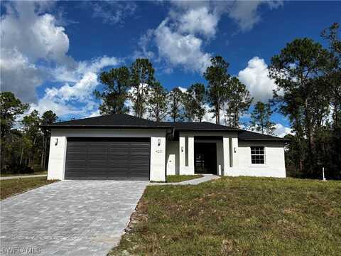 2000 Jefferson Avenue, Alva, FL 33920