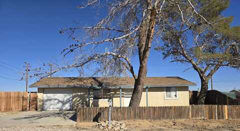 7523 Quezon Avenue, California City, CA 93505