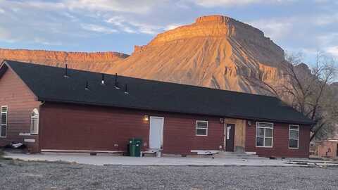 3366 G Road, Clifton, CO 81520