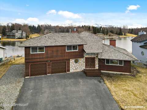 9511 Albatross Drive, Anchorage, AK 99502