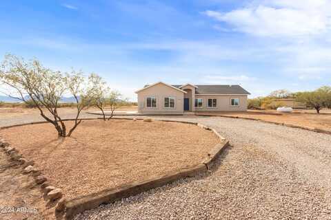 2113 S Ellie Way, Huachuca City, AZ 85616