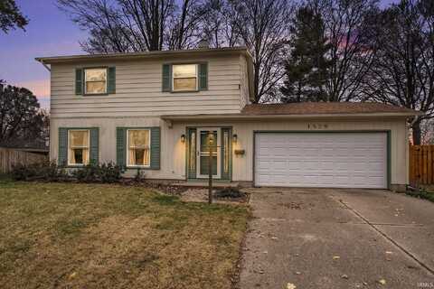 1529 Strathmore Court, South Bend, IN 46614