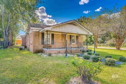 315 4th Avenue, Chickasaw, AL 36611