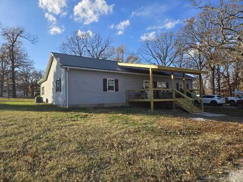 3253 Oak Grove Circle, Flemington, MO 65650