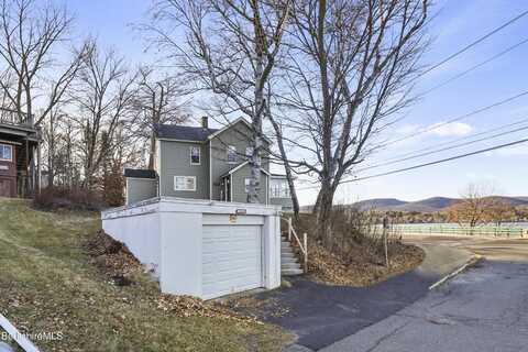 1554 North St, Pittsfield, MA 01201