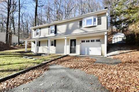 10 Panorama Dr, Vernon, NJ 07461