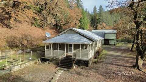 521 Lorenz Rnach Rd, Douglas City, CA 96024