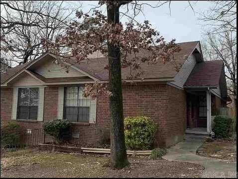 16 Woodlore Circle, Little Rock, AR 72211