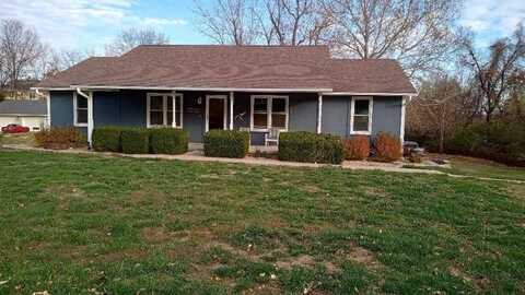 229 SE 131 Road, Warrensburg, MO 64093