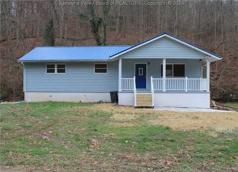 4775 Washington Street W, Cross Lanes, WV 25313