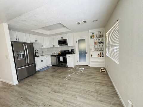 56766 Bonanza Drive, Yucca Valley, CA 92284