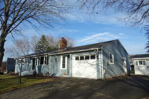 135 Cambridge Drive, Glastonbury, CT 06033