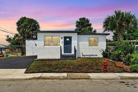 1444 W 28th St, Riviera Beach, FL 33404