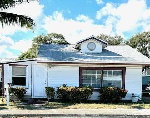 1605 S N St, Lake Worth, FL 33460