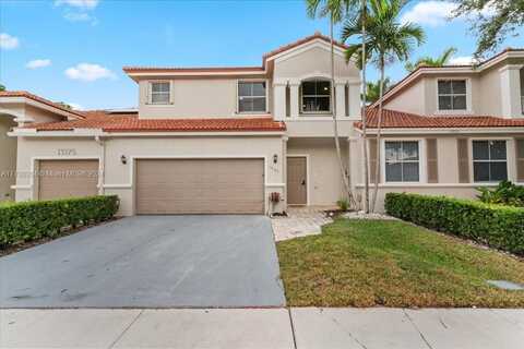 13165 NW 9th Ct, Pembroke Pines, FL 33028