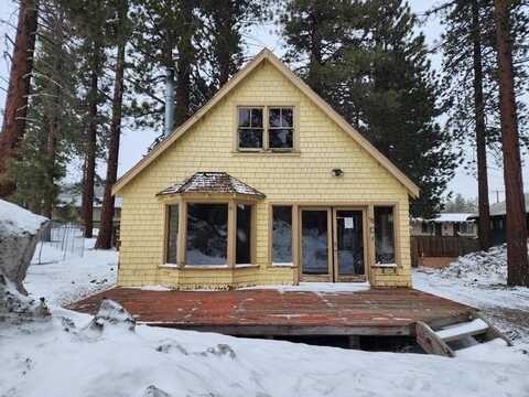 72 LAUREL MT RD, MAMMOTH LAKES, CA 93546