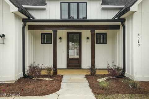 6513 Kiko Street, Diamondhead, MS 39525