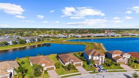4025 E Hampton Circle, Alva, FL 33920