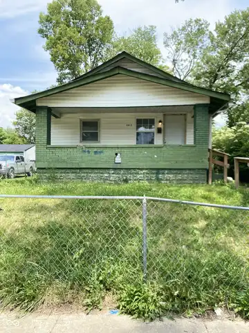 2815 Adams Street, Indianapolis, IN 46218