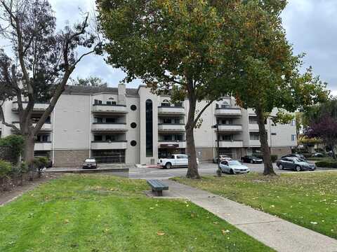 25930 Kay AVE 308, HAYWARD, CA 94545