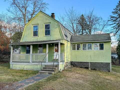 67 Thatcher St, Brockton, MA 02302