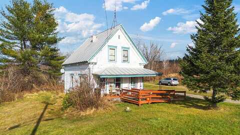 30 Anson Road, Starks, ME 04911