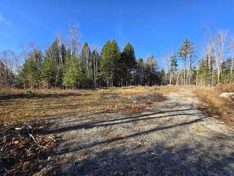 29 Hawk Ridge Road, Harrison, ME 04040