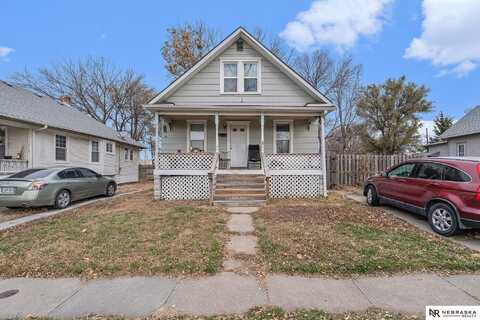 1300 Claremont Street, Lincoln, NE 68508