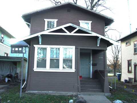 219 Old Orchard Place, Kalamazoo, MI 49007