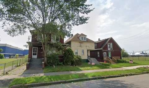 8939 Lumpkin Street, Hamtramck, MI 48212