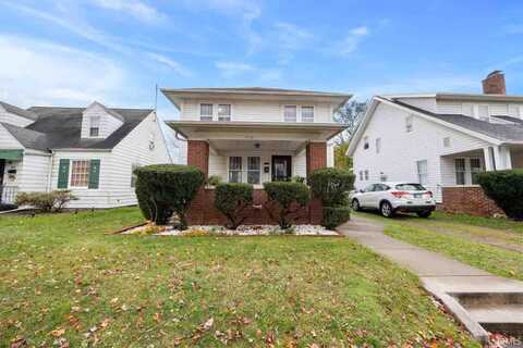 2436 Bonds Avenue, South Bend, IN 46628