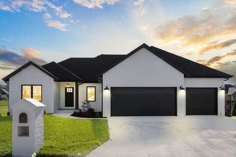 2420 E Academy, Ozark, MO 65721