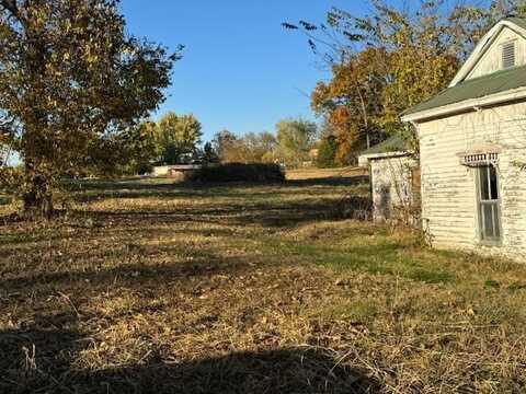 405 E Oak Street, Everton, MO 65646