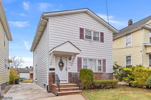 106 Brookline Ave, Franklin, NJ 08873