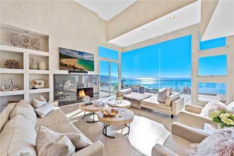 535 Dunnegan Drive, Laguna Beach, CA 92651