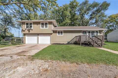 315 N Hudson Street, Buckner, MO 64016