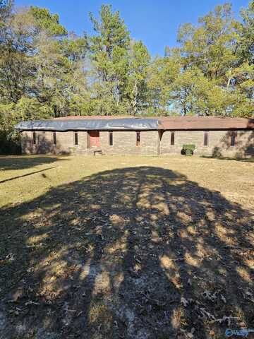 318 Keeling Road, Gadsden, AL 35903