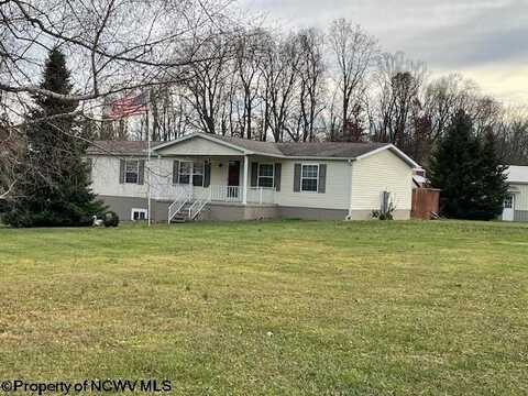 239 G Road, Reedsville, WV 26547